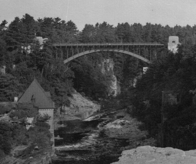 6Y Photograph Gorge New York State 1941 Bridge River Artistic POV View 