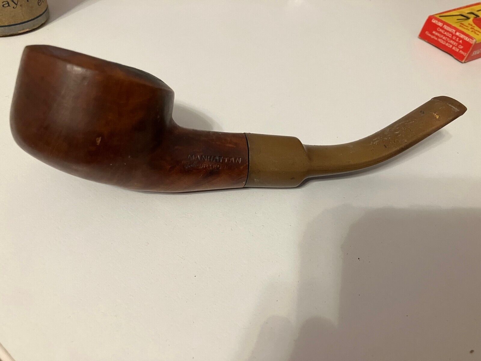 Manhattan imported vintage / antique pipe.