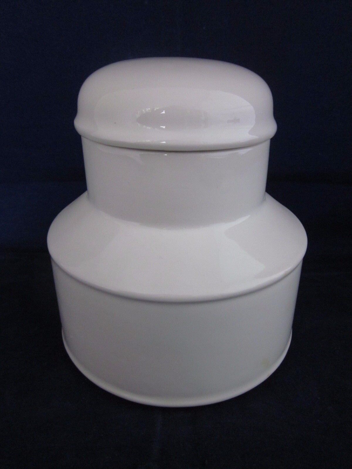 WEDGWOOD MIDWINTER Stonehenge White Sugar with Lid ~ EXCELLENT