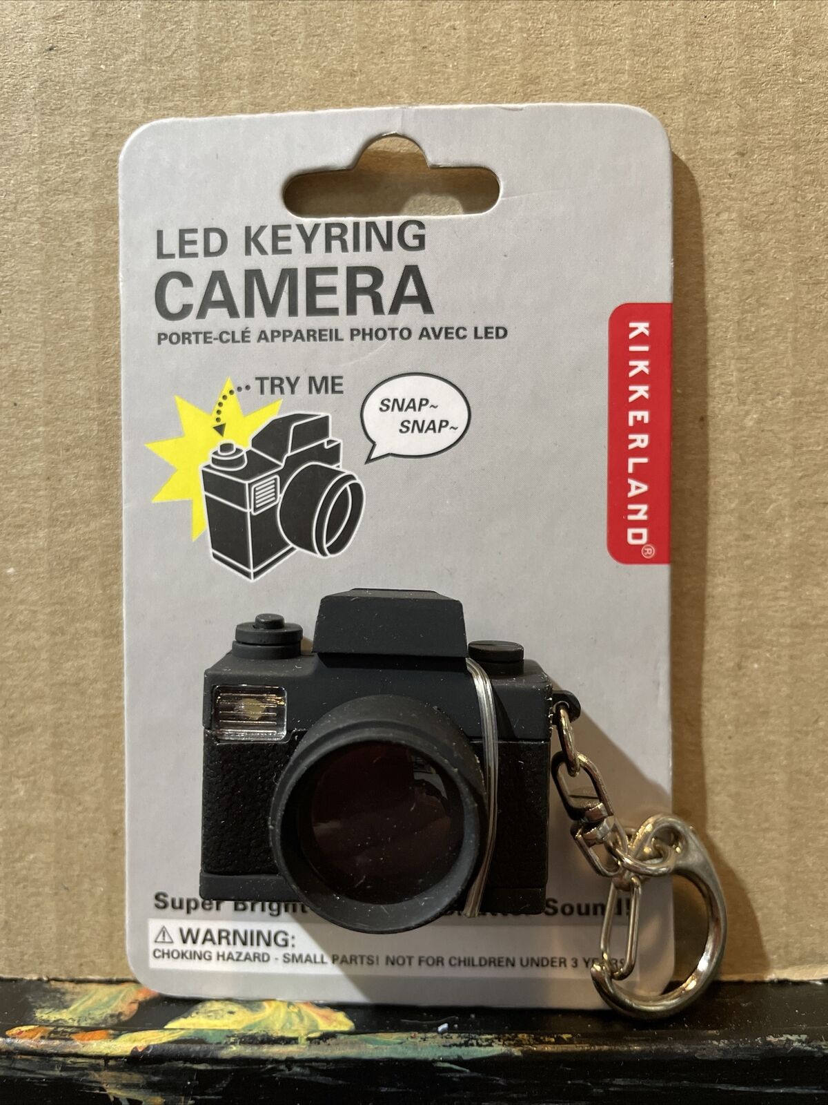 Kikkerland LED Keyring Camera Super Bright LED with Shutter Sound NEW