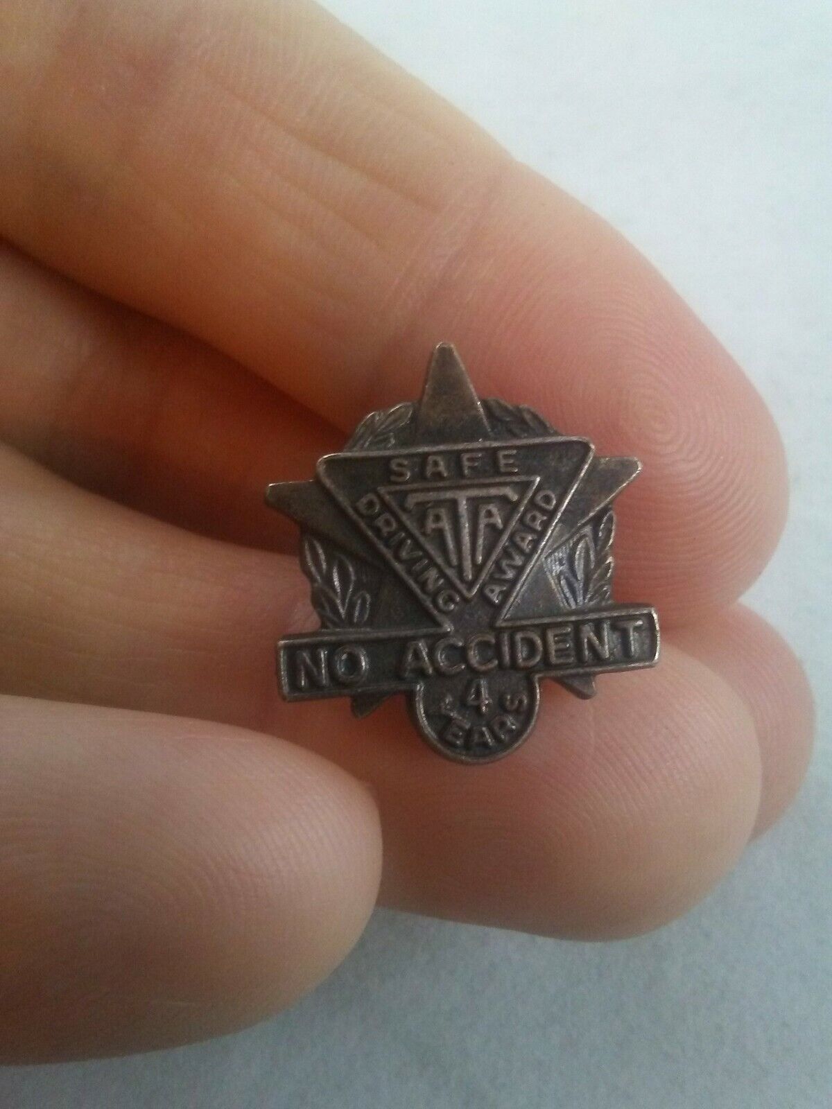 vintage ATA Safe Driver 4 year Service Award pin pinback pin button lapel  *FF