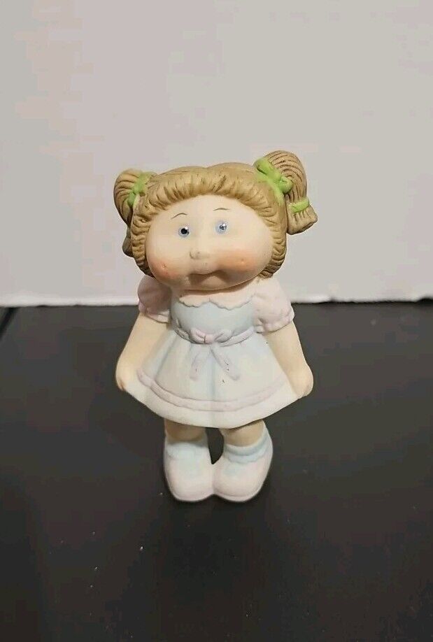 Vintage 1984 Cabbage Patch Kids Blonde Girl Pigtails In Dress Porcelain Figurine