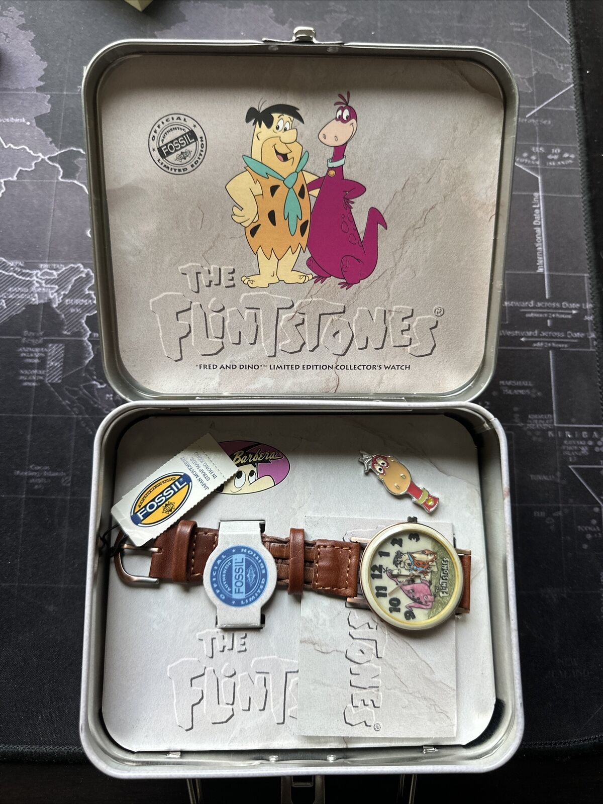 Vtg 1993 The Flintstones Fossil Watch Ltd. Edition Complete w/ Tin, Box, & Pin