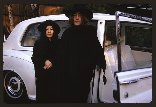 Photo:Image from LOOK - Job 68-5012 titled John Lennon, Yoko Ono 9