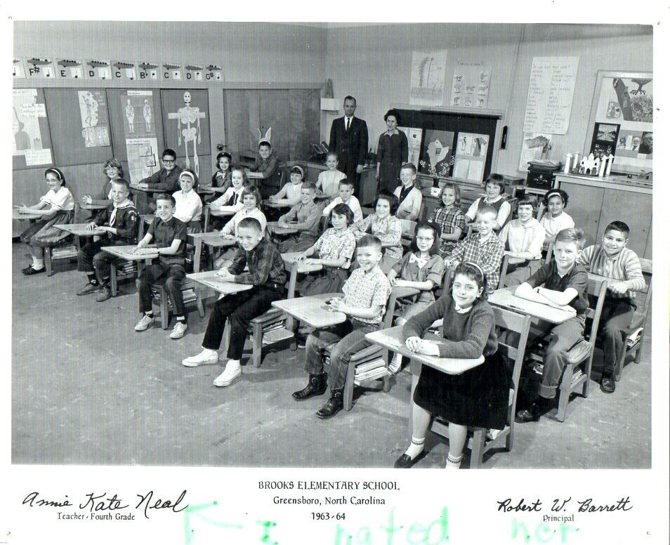 Greensboro North Carolina Brooks Elementary 4th Grade Class Photo 1963 to 1964