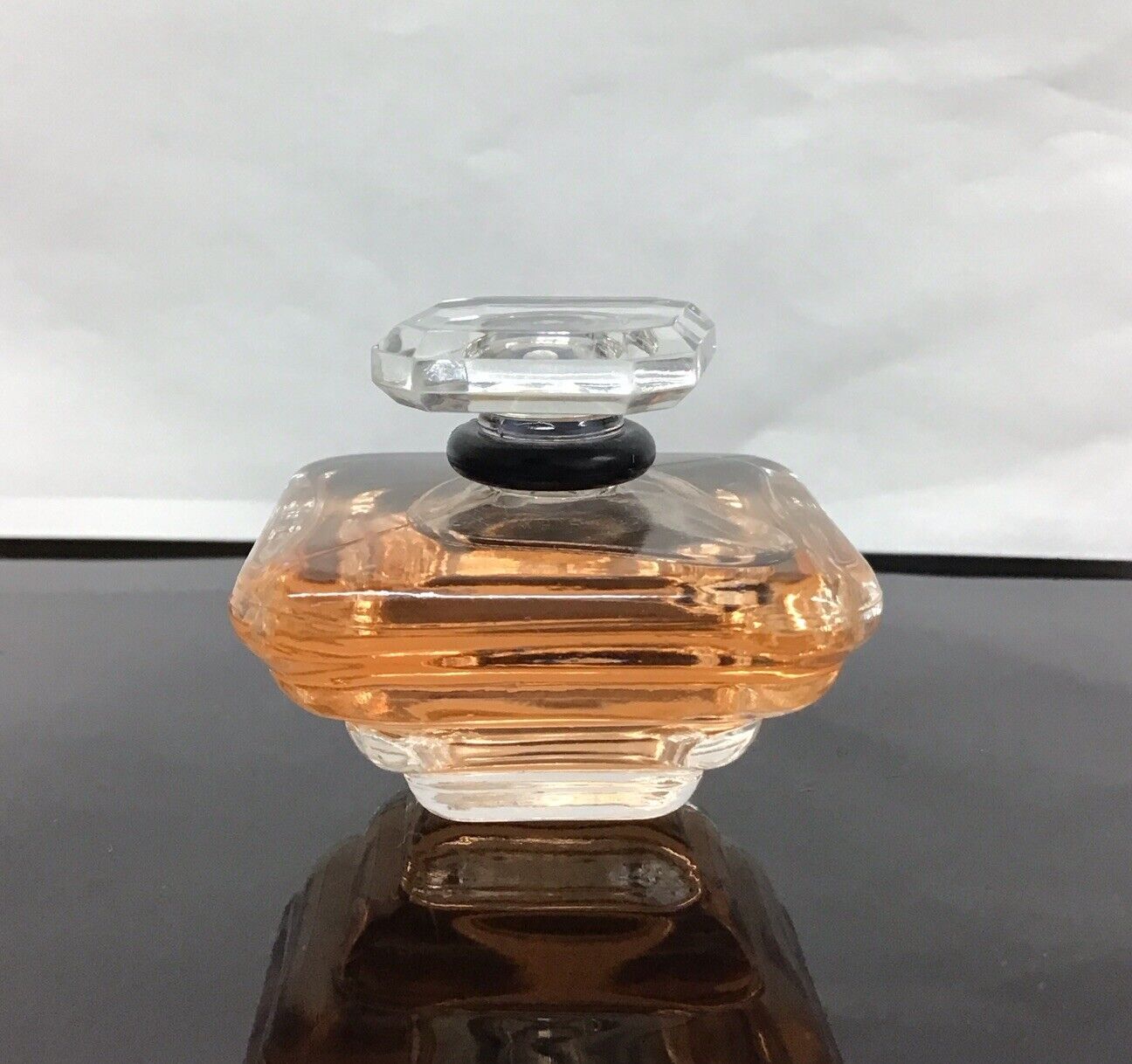 Tresor LANCOME L’Eau De Parfum Mini Splash 0.25 oz/ 7.5 ml, As Pictured, No Box.