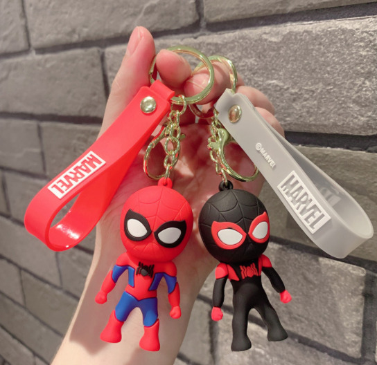 2PCS New Marvel Red & Black Spider-man 3D PVC hanger Pendant Keychains Key Rings