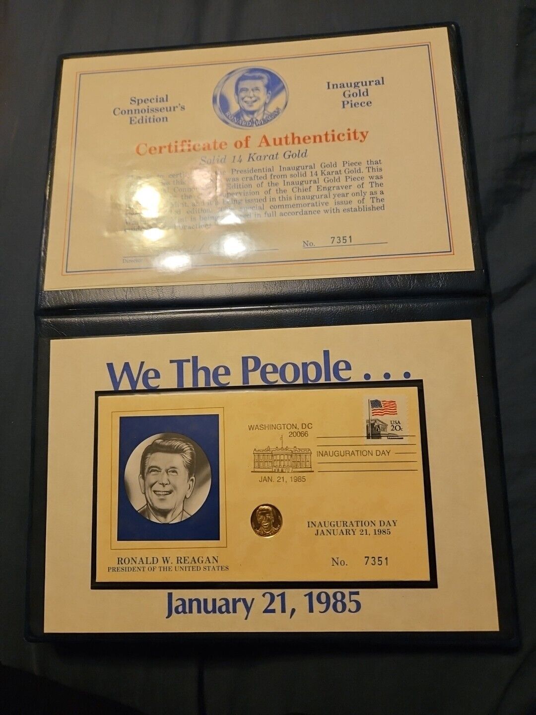 1985 Ronald Reagan Inaugural Solid 14K Gold Piece in Folder First day Stamp.