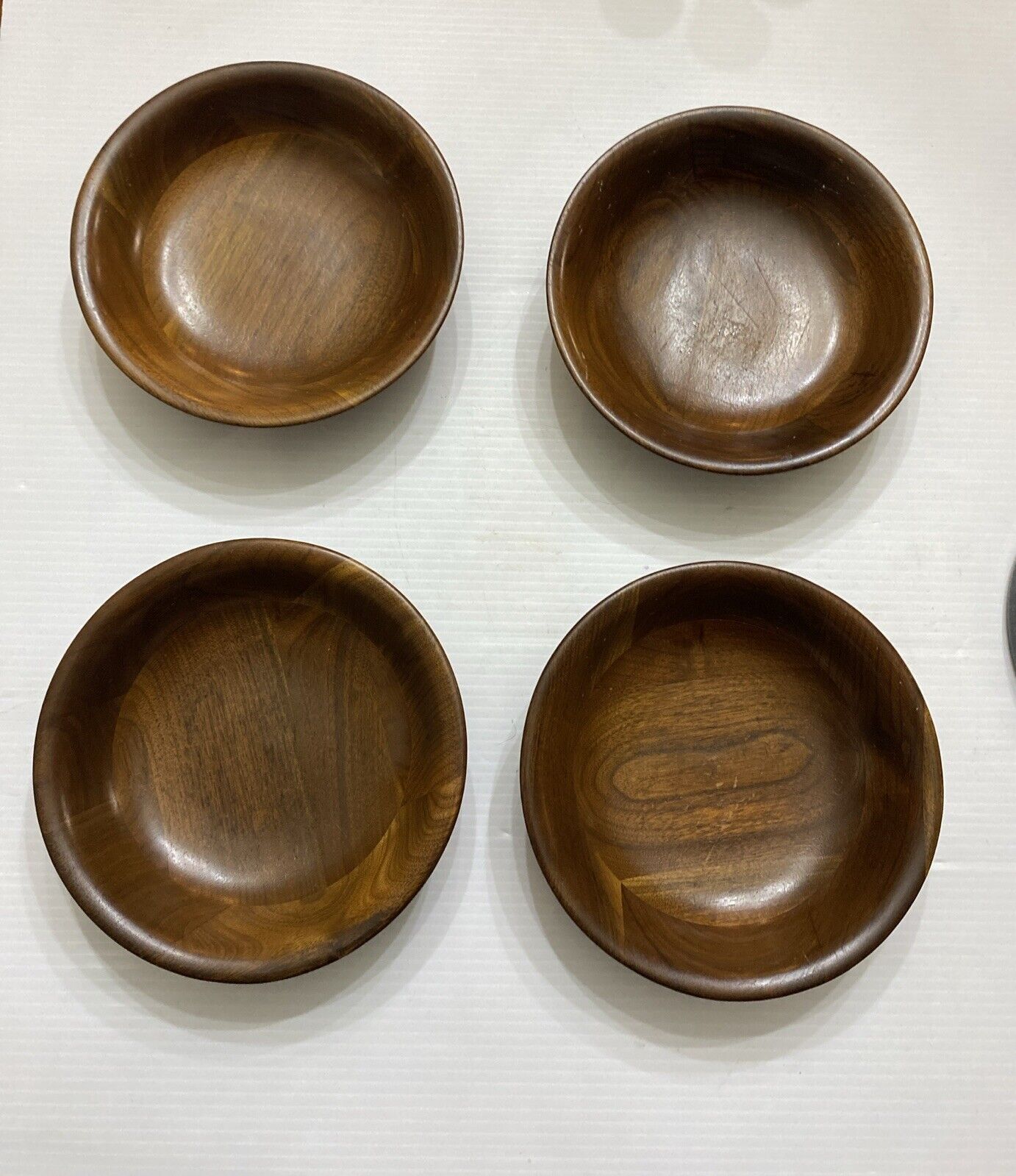 Vintage Set of 4 Ozark Walnutware Bowls 7” Diameter Hand turned Made in USA