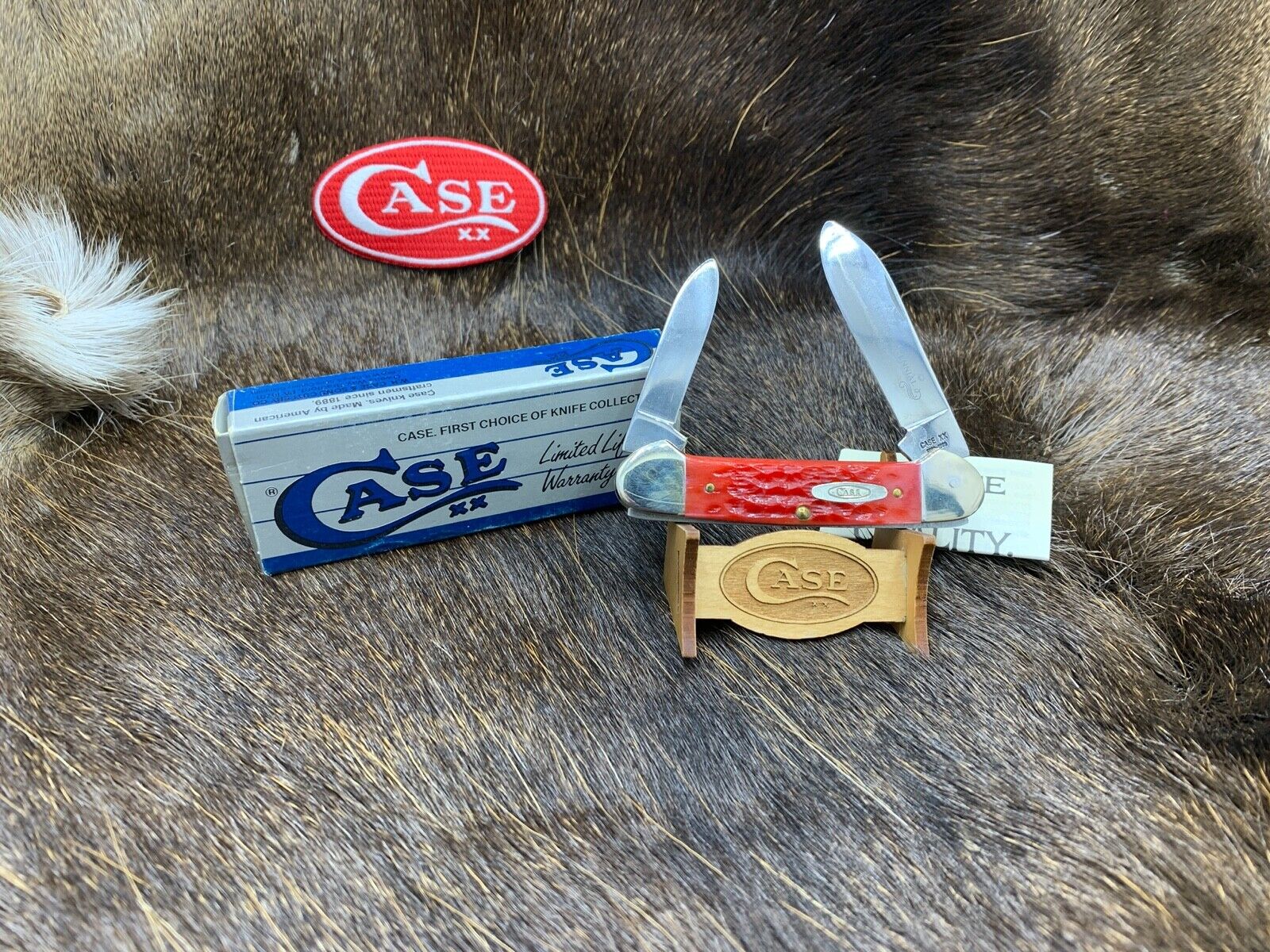 1989 Case Centennial Canoe Knife Red Bone Handles Mint In Box - 51C