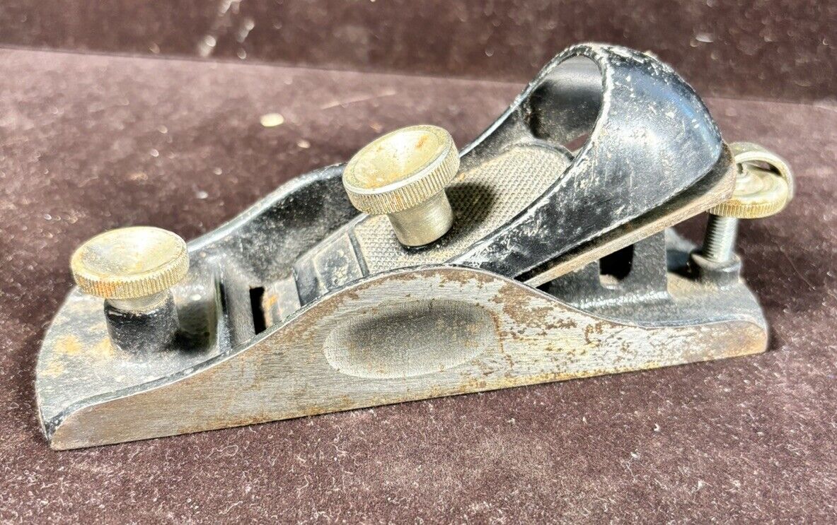 Vintage Stanley 9 1/4 Low Angle Block Plane Smooth Bottom Woodworking Tool