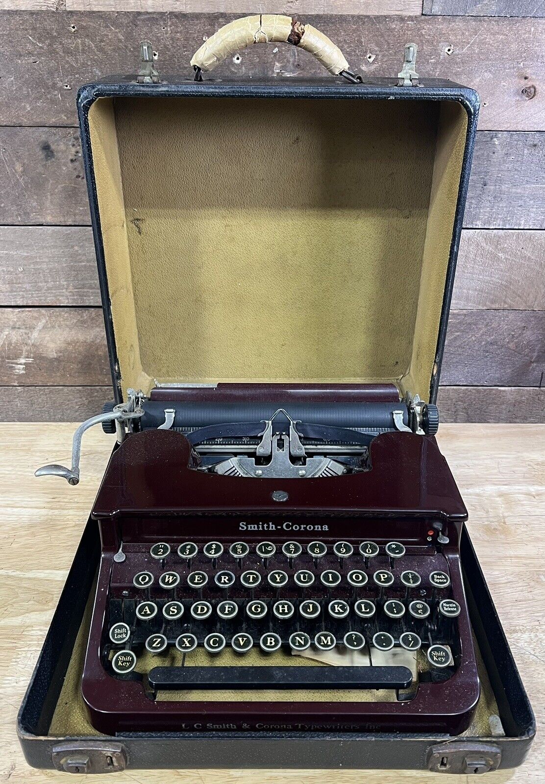 Vintage L.C. Smith & Corona Typewriters Inc Typewriter Rare Red Burgundy