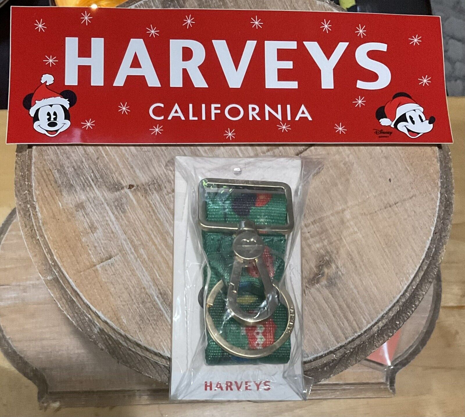 Harveys Disney Mickey Merry Christmas Keychain + Sticker 🎄 NWT & Sealed