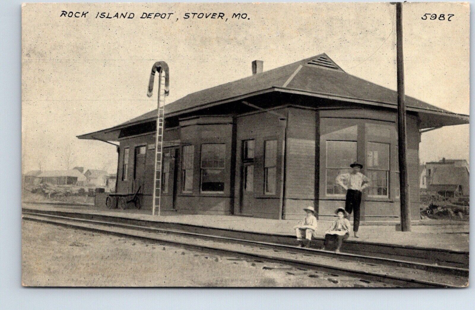 Postcard Missouri Stover Rock Island Railroad Depot Station Train 5987