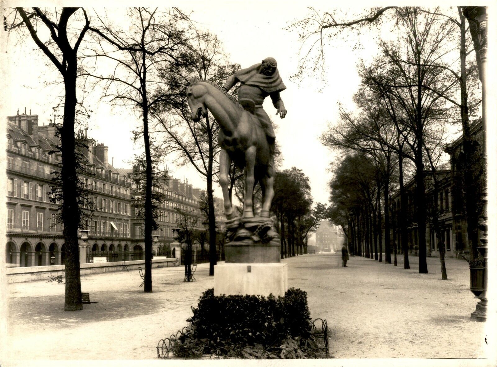 GA94 Orig All World Photo GARDENS OF THE TUILLERIES Paris France Statue Artwork