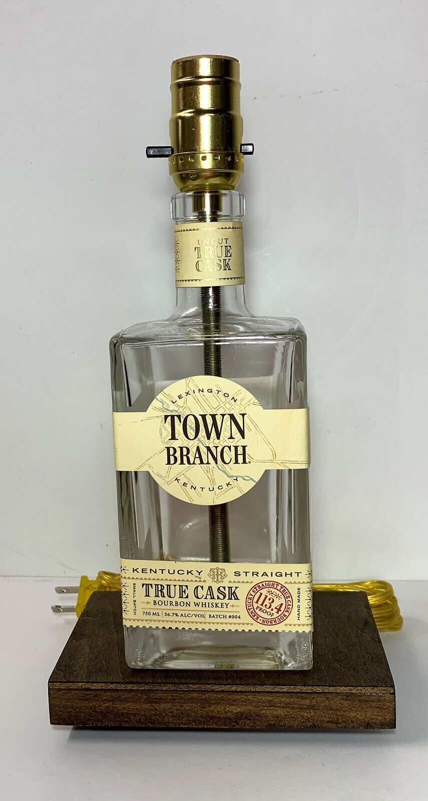 Town Branch WHISKEY Liquor Bar Bottle TABLE LAMP Lounge Light with Wooden Base