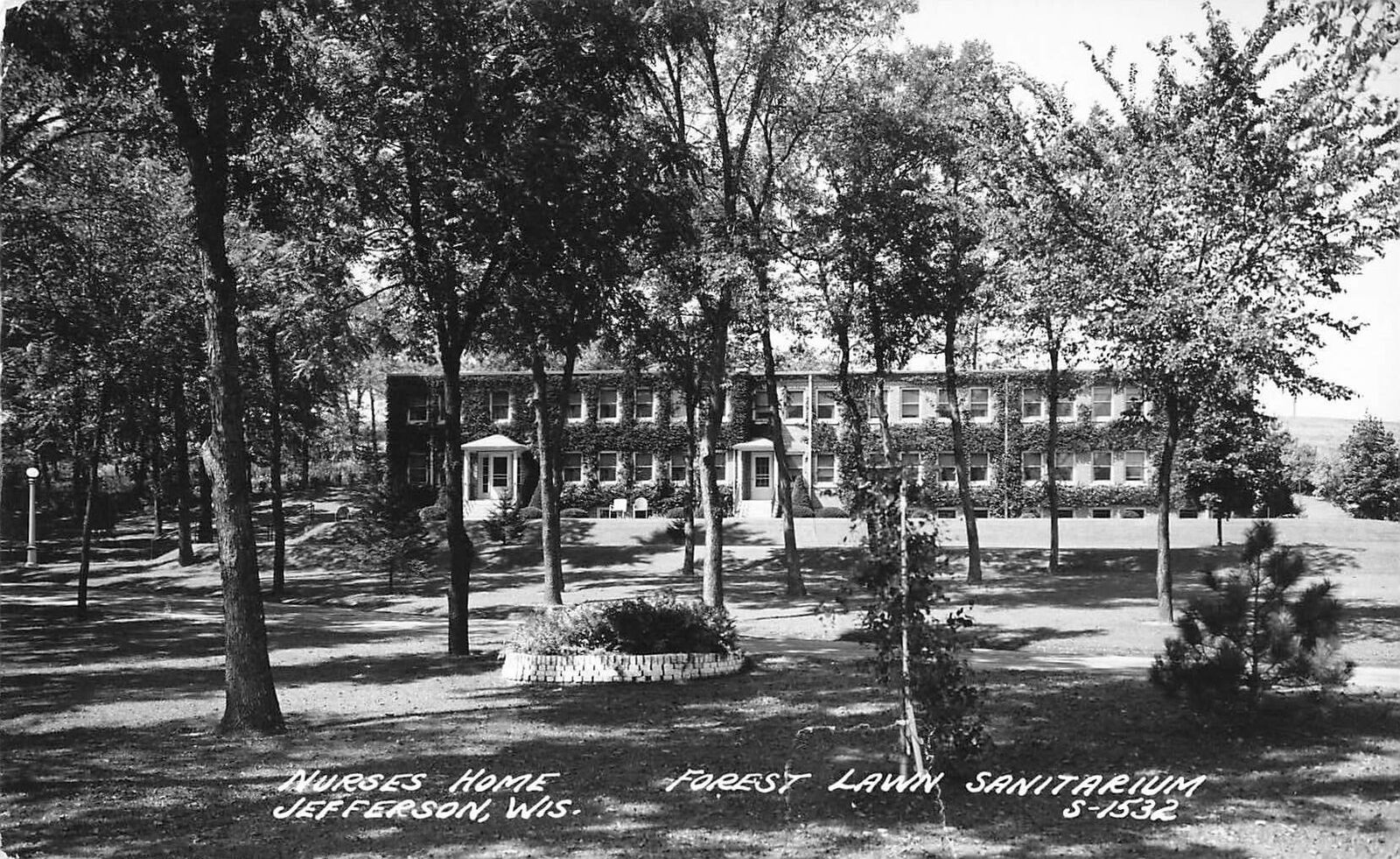 RPPC Nurses Home, Forest Lawn Sanitarium, Jefferson, Wis. Real Photo Postcard