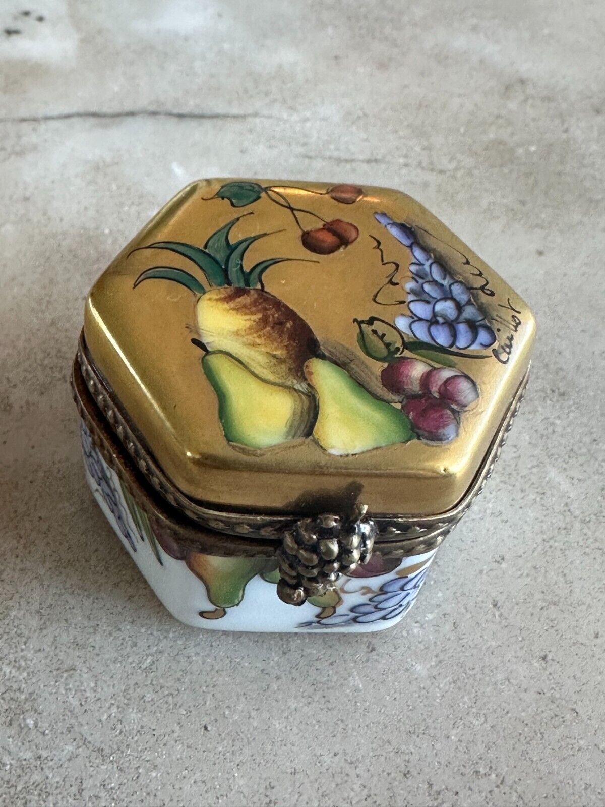 Limoges France Floral Pattern Trinket Box Mixed Fruit Gold Trim Polygon