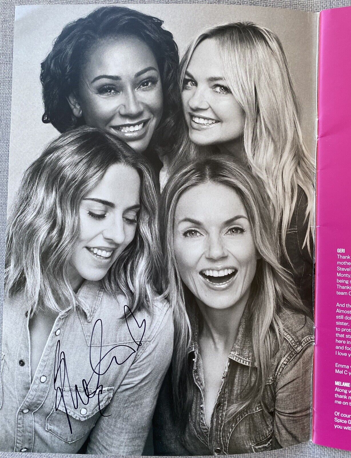 Sporty Spice Melanie C Signed In Person Spice Girls Concert Program - Authentic