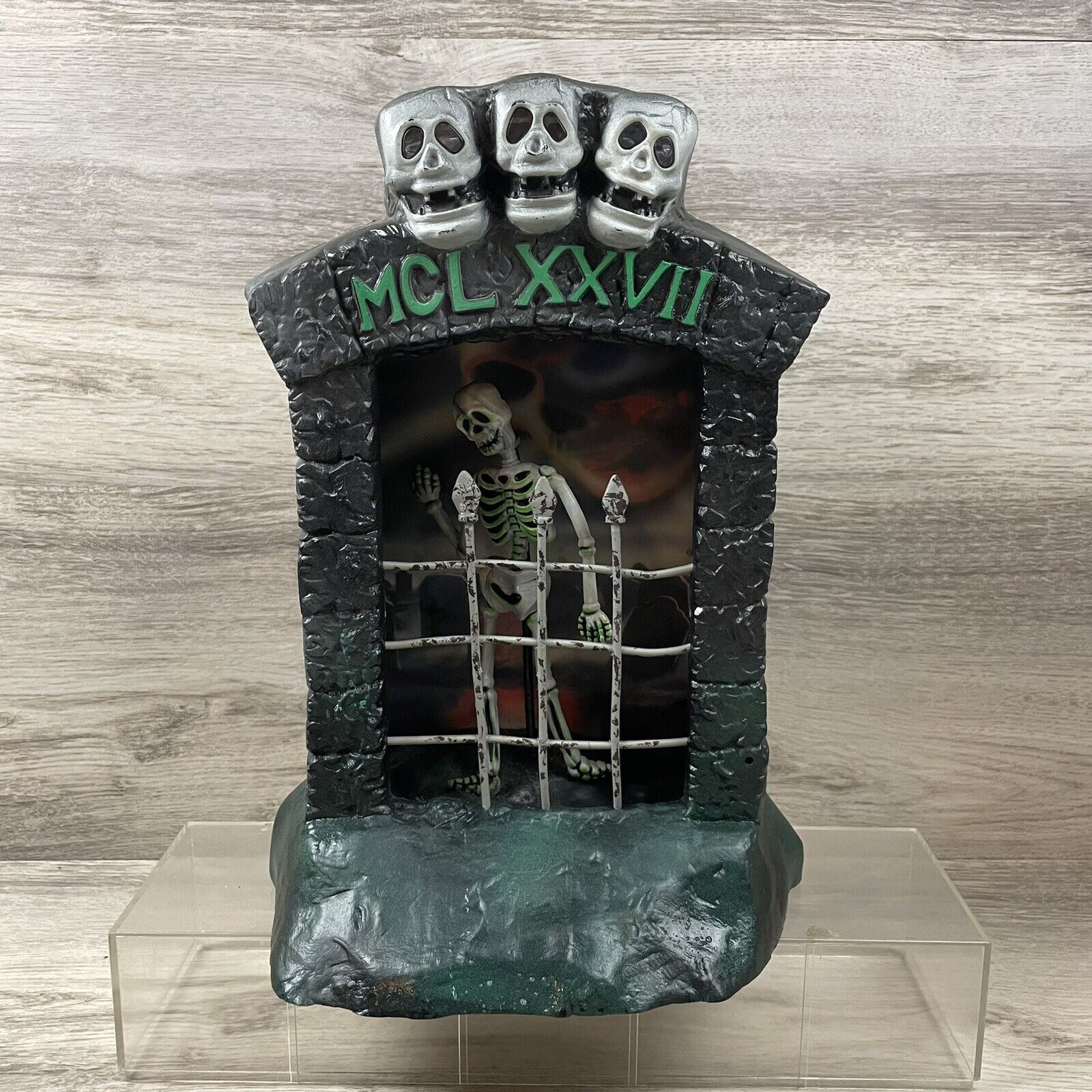 Vintage Halloween Spooky Rappin’ Crypt Skeleton Great American Fun Corp (2)