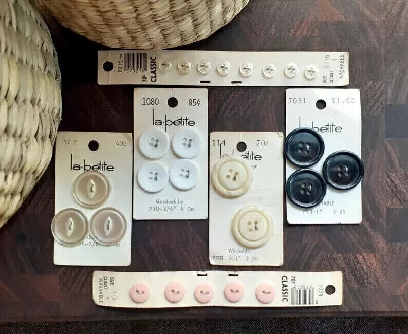 vintage Classic + la petite button sets || 25 buttons