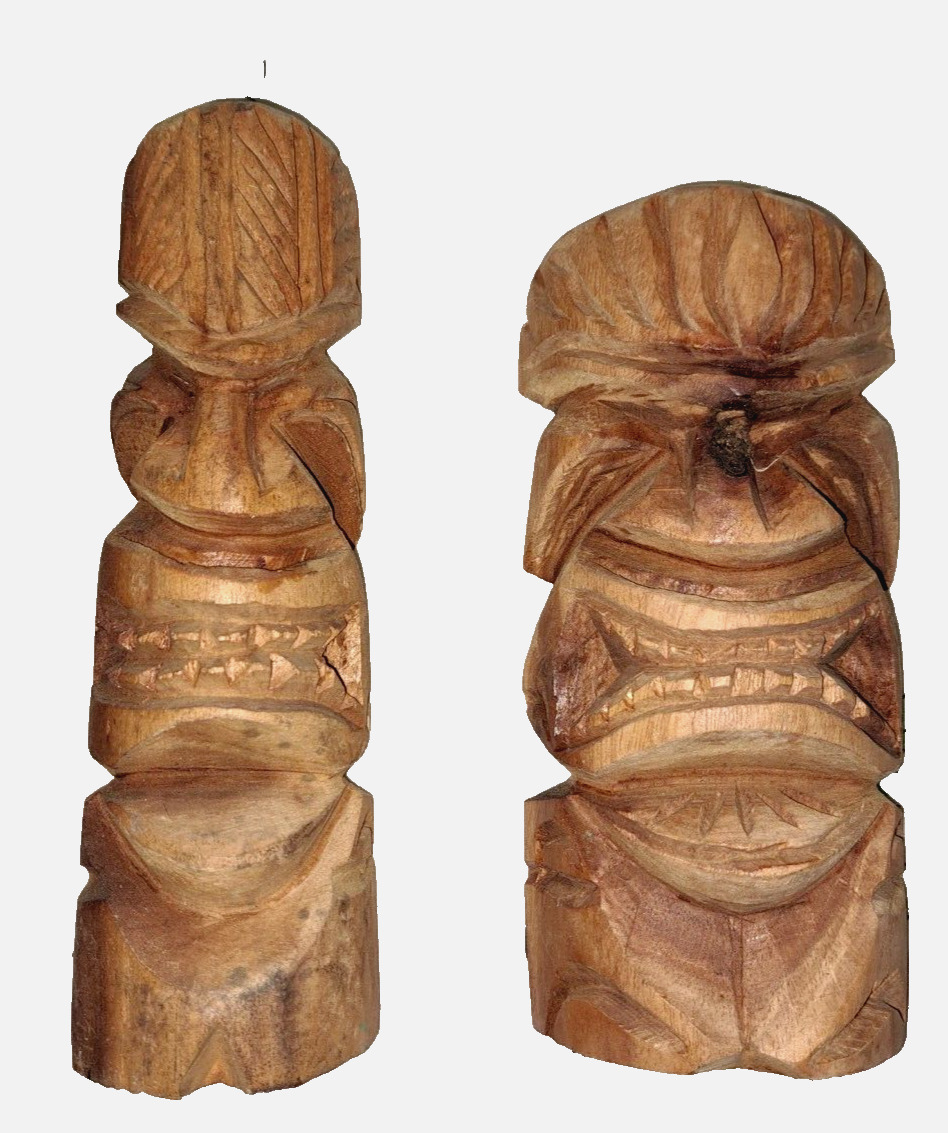 PAIR OF HAND CARVED MANU HAWAIIAN STATUETTES FIGURES 7 INCHES