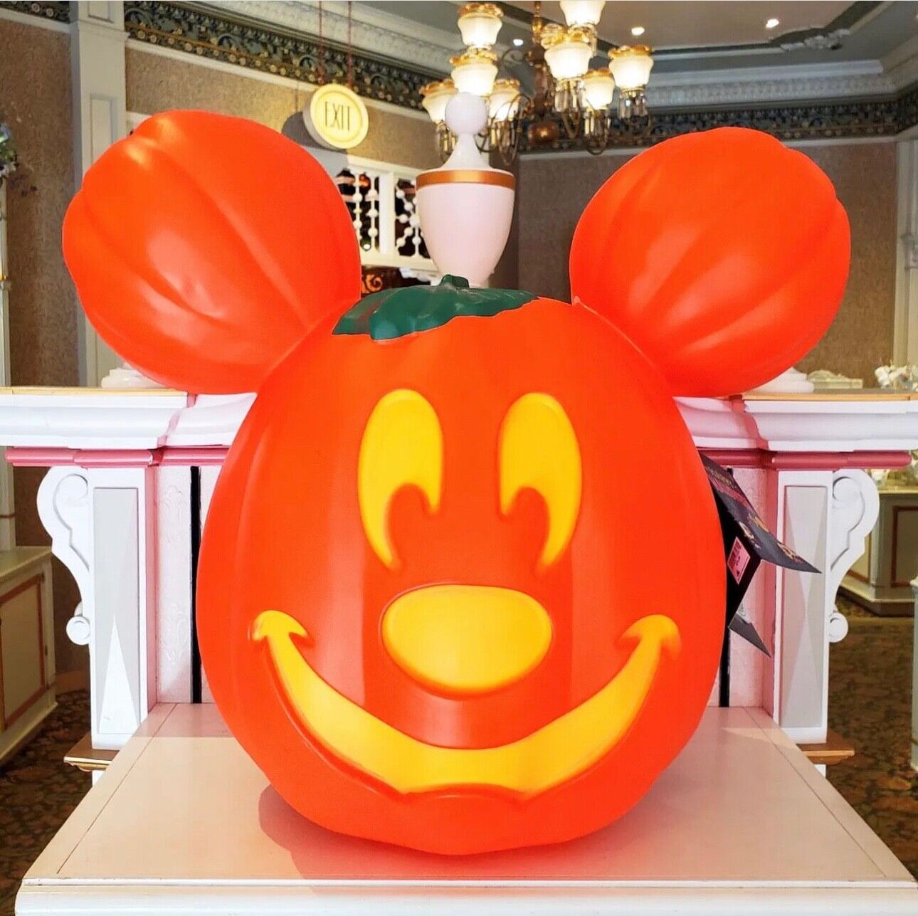 Disney Parks 2023 Mickey Mouse Light Up Jack O’ Lantern Pumpkin 22”- New