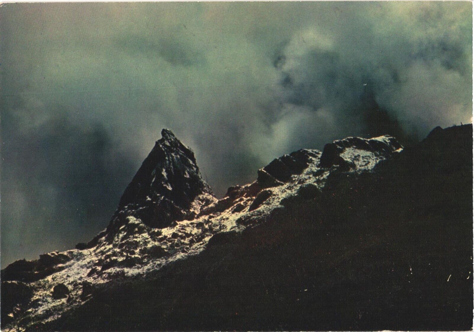 Beautiful Emission of Steam At The Top of Soufrière, Guadeloupe, France Postcard