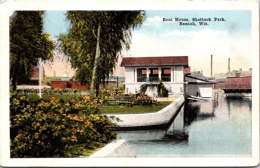 Vintage Postcard Boat House Shattuck Park Neenah Wisconsin WI 1922          Q247