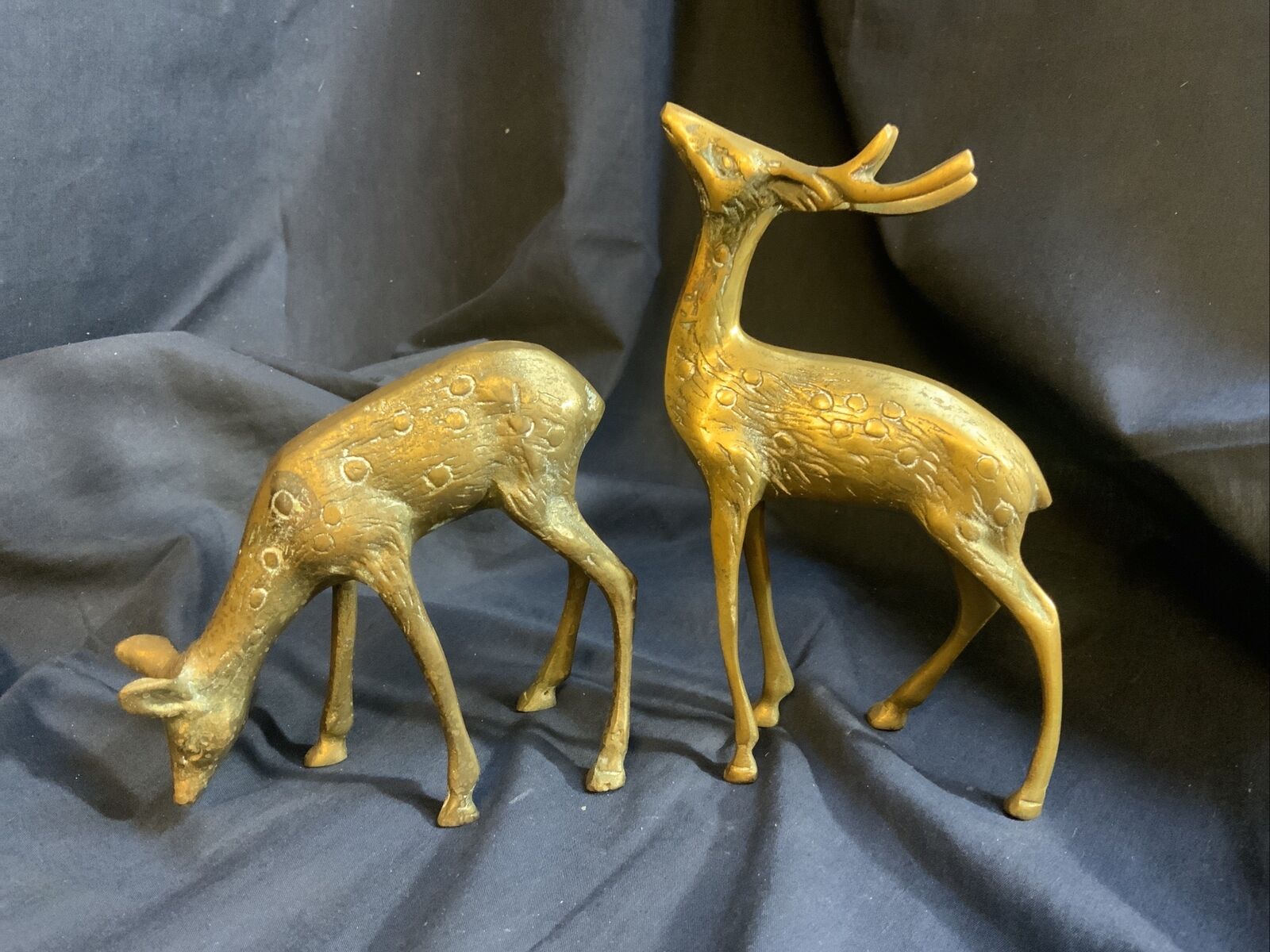 Vintage Brass Deer Pair Buck Doe Christmas Reindeer MCM Decor 60s 70s  Figurines