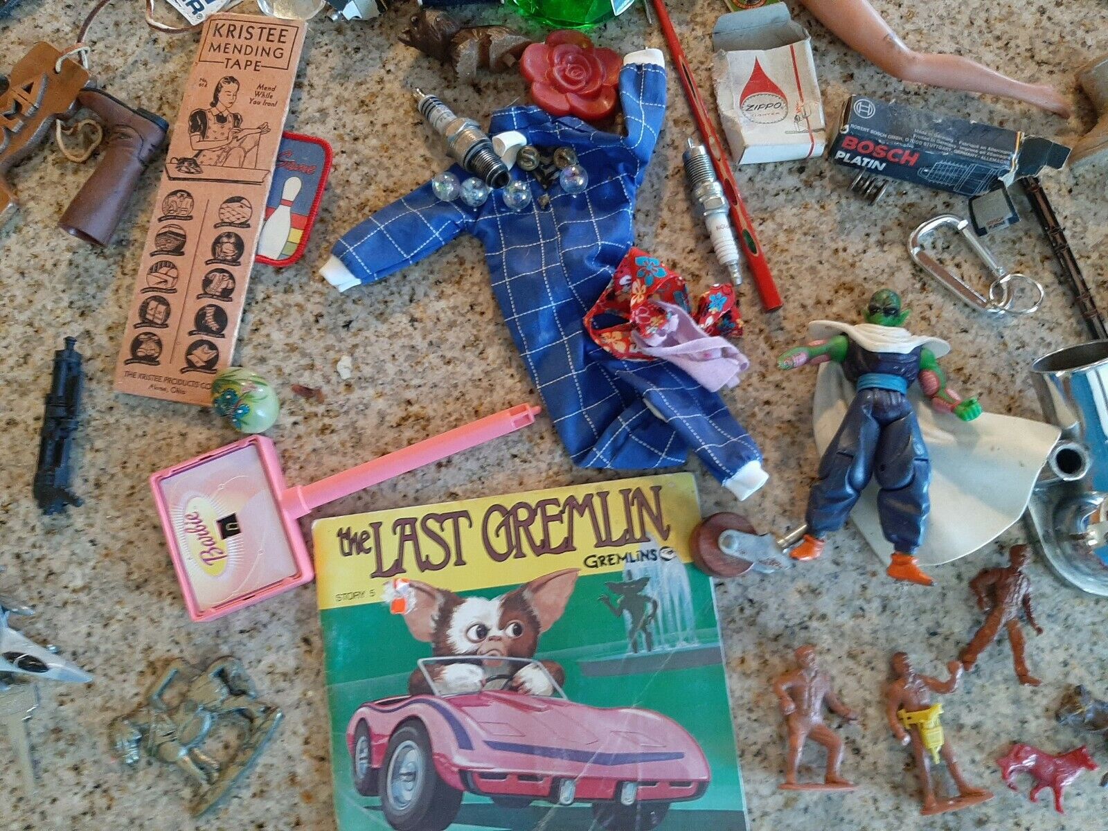The ultimate Vintage junk drawer lot collectibles odds & ends etc lots of stuff
