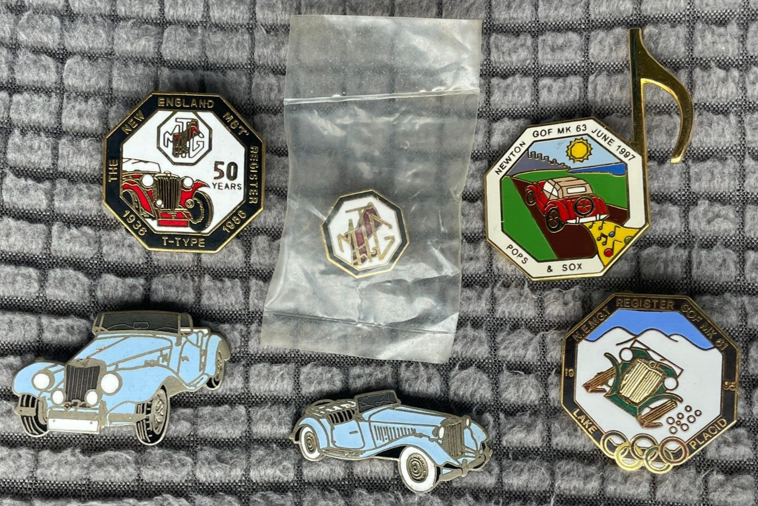 Vintage MG Pin Lot New England MG T-Type Register, Pops & Sox, Enamel Car Pins