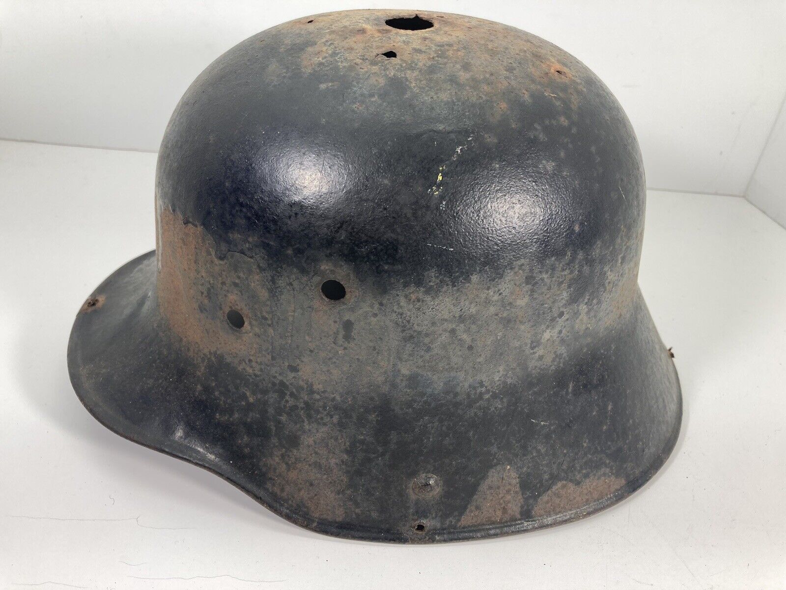 German Military WW1 M16 Combat Helmet ORIGINAL Distressed 