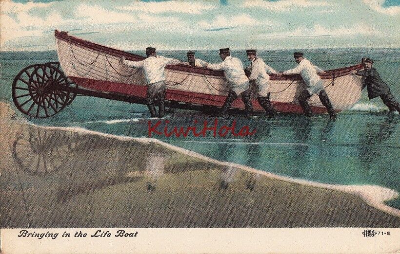 Postcard Bringing in the Life Boat Beach Scene c. 1900s