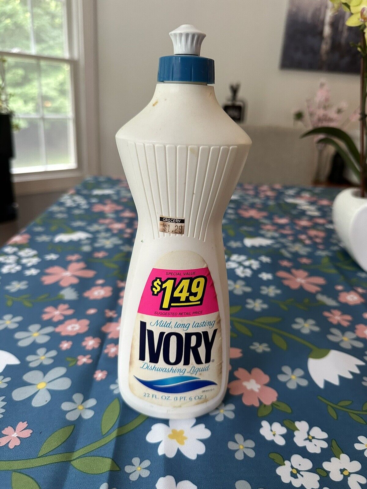 Ivory dishwashing dish soap liquid 22 oz full vntg 1986 MOVIE PROP GUC
