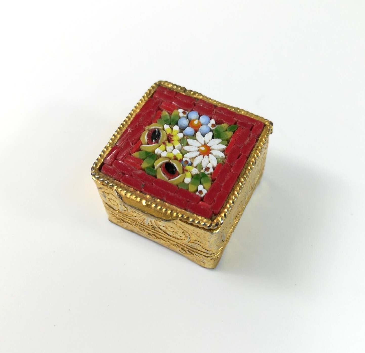 Vintage Micro/Mini Mosaic Tile Gold Tint Pill/Snuff Box Floral Design 0.75 in