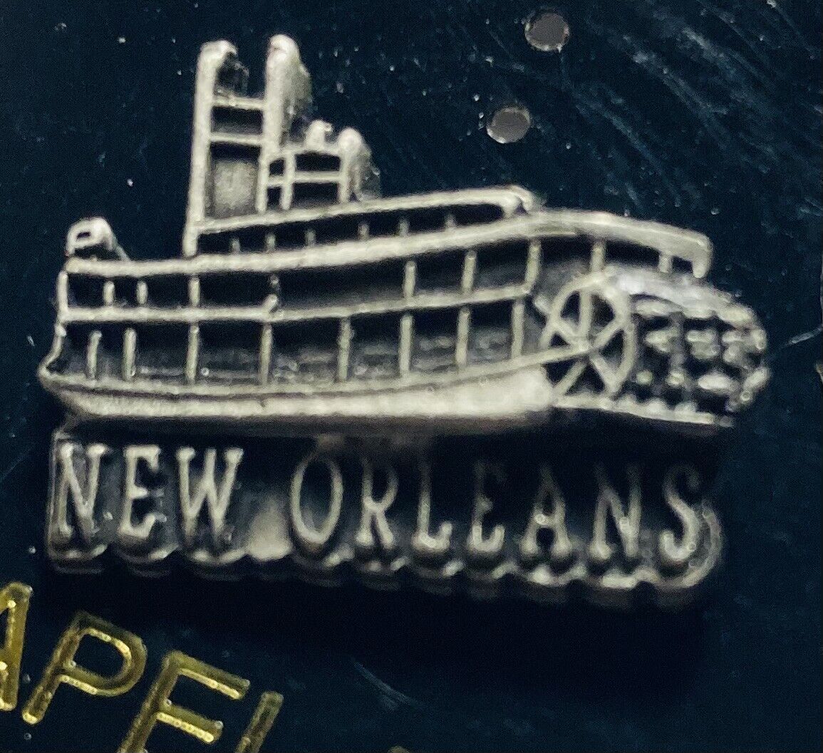 Vintage New Orleans Riverboat Lapel Pin - America/Louisiana/Ship - NOLA