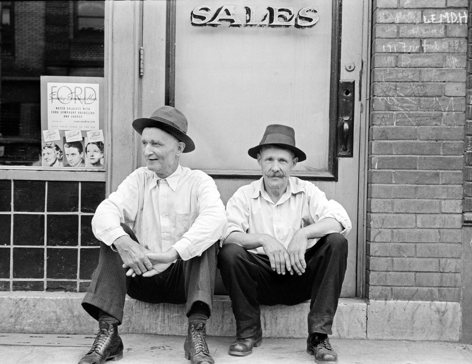 1938 Veteran Steelworkers, Aliquippa, PA Old Photo 8.5\
