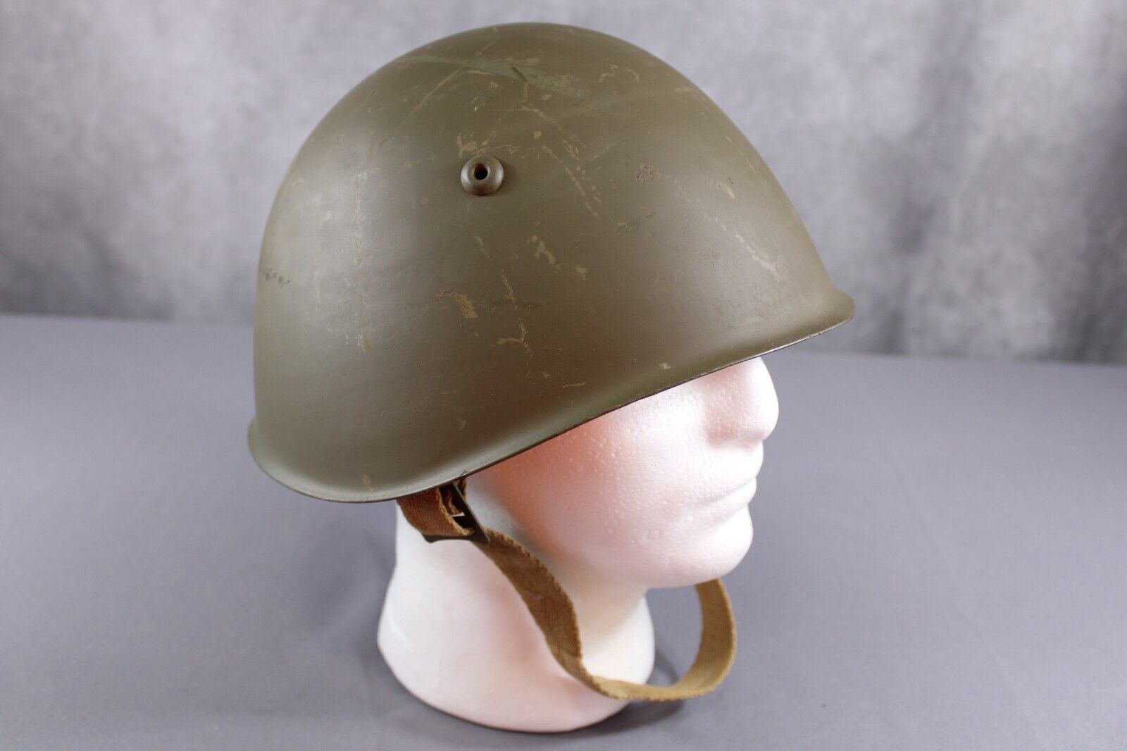 WWII Italian Helmet M33 Italy Mussolini