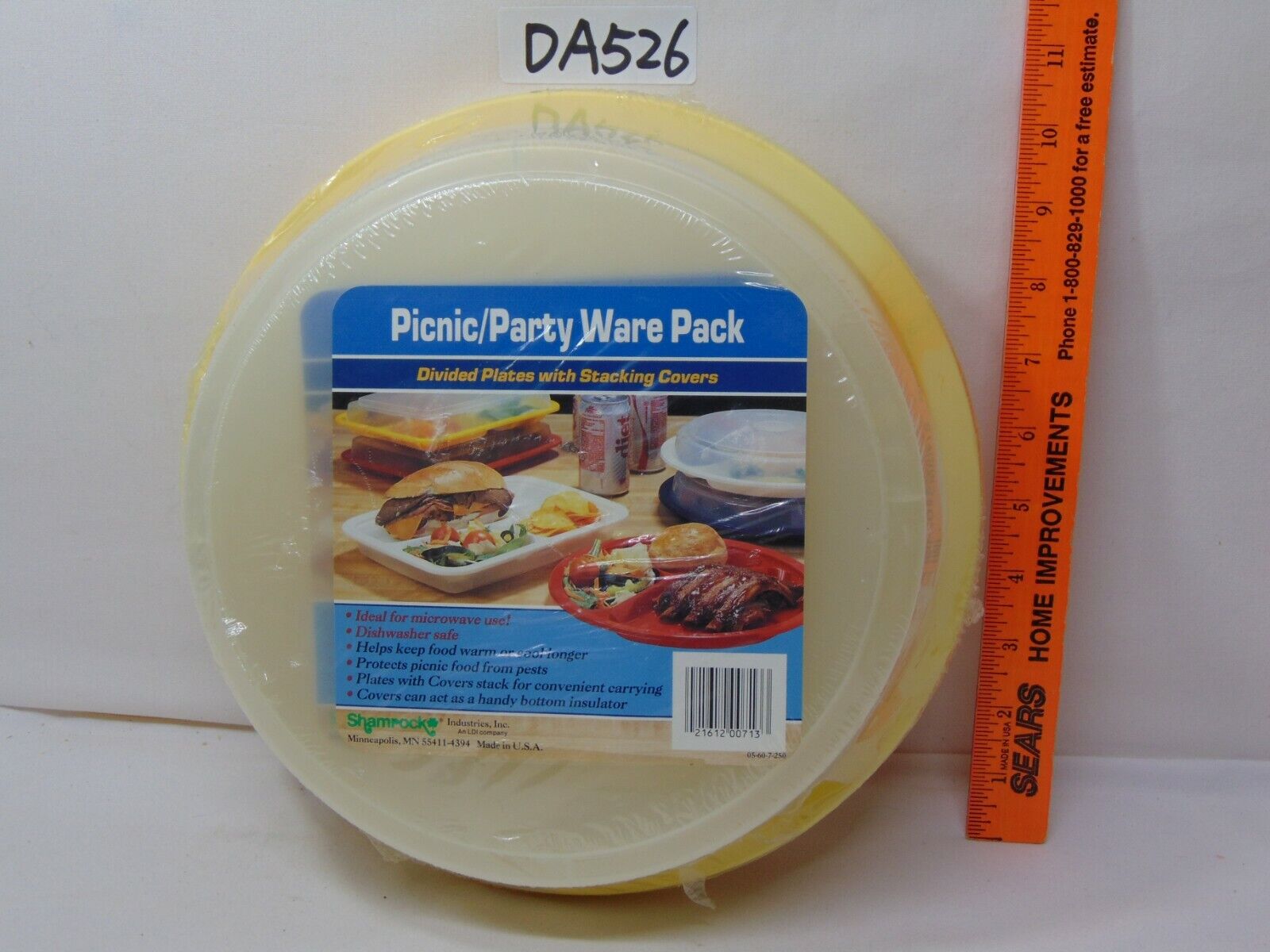 4 VINTAGE NEW NOS PICNIC PARTY WARE PACK COVERED DIVIDED PLATES MOVIE PROP 