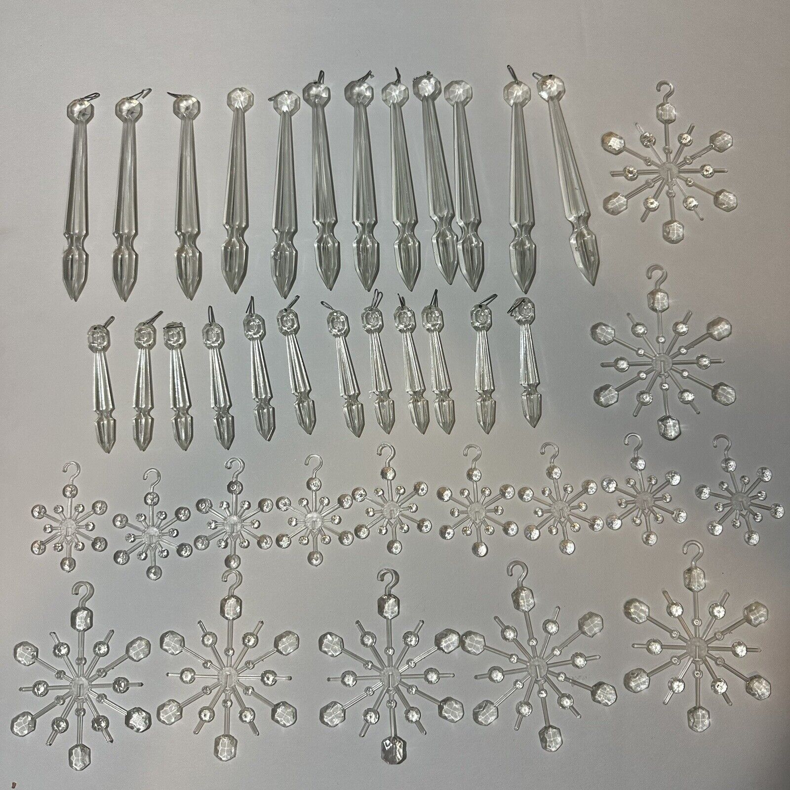 Vtg 70s Plastic Prism Christmas Ornaments Icicle Snowflakes Spears Lot Of 40 MCM