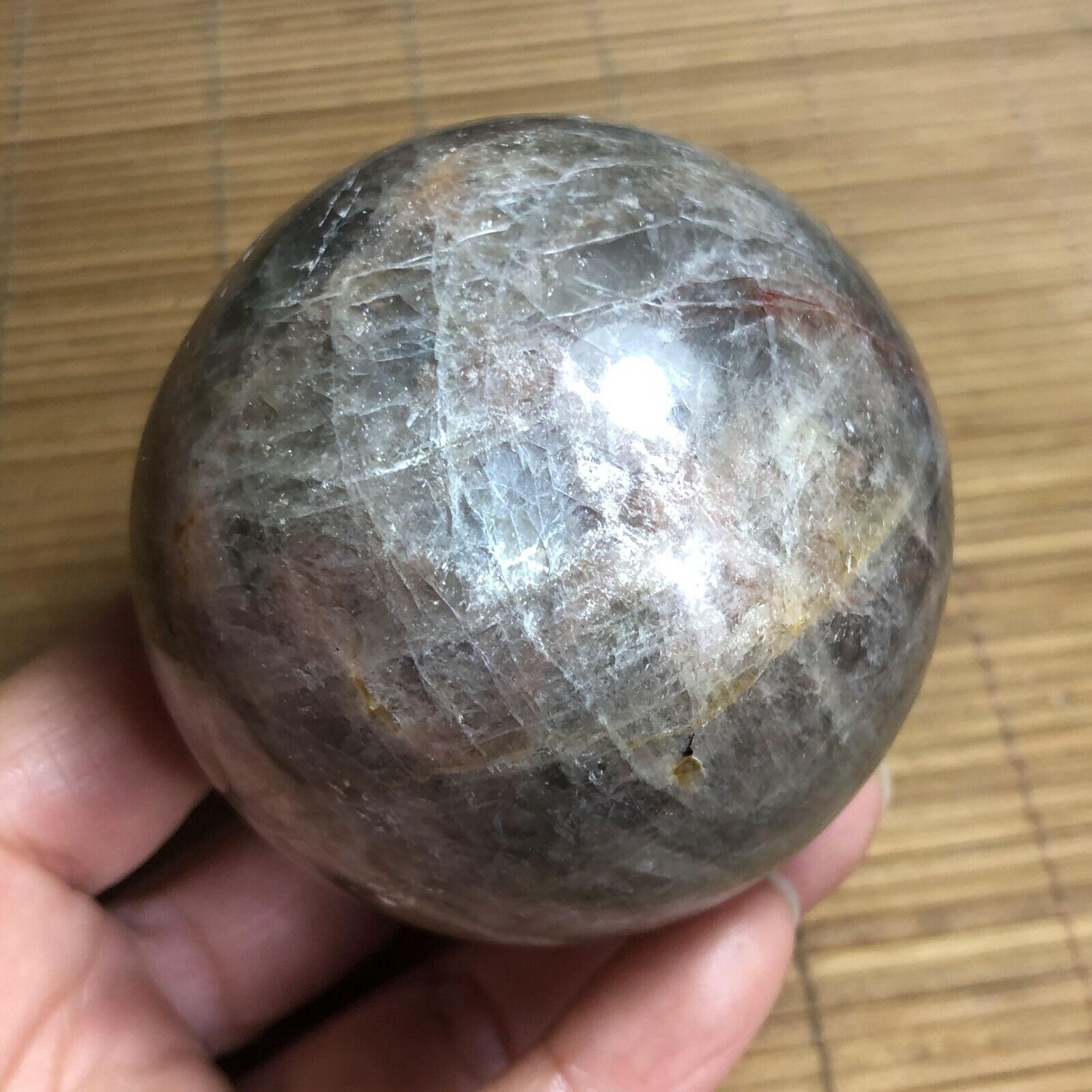 401g  Natural Gray moonstone quartz sphere Crystal ball massage Healing 840