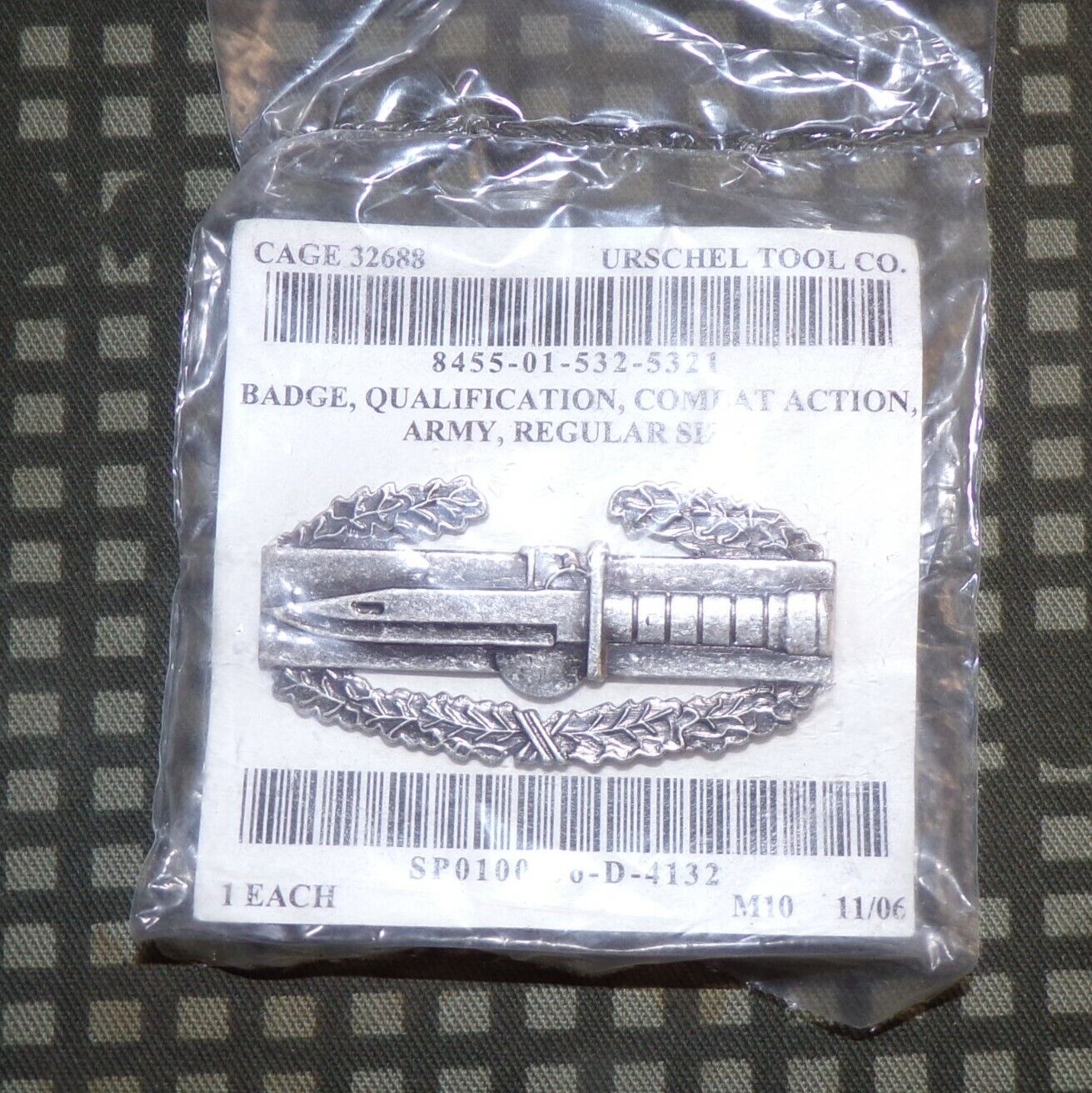 Original US Army Combat Action Badge Brushed Silver Finish (obs) New in Pkg