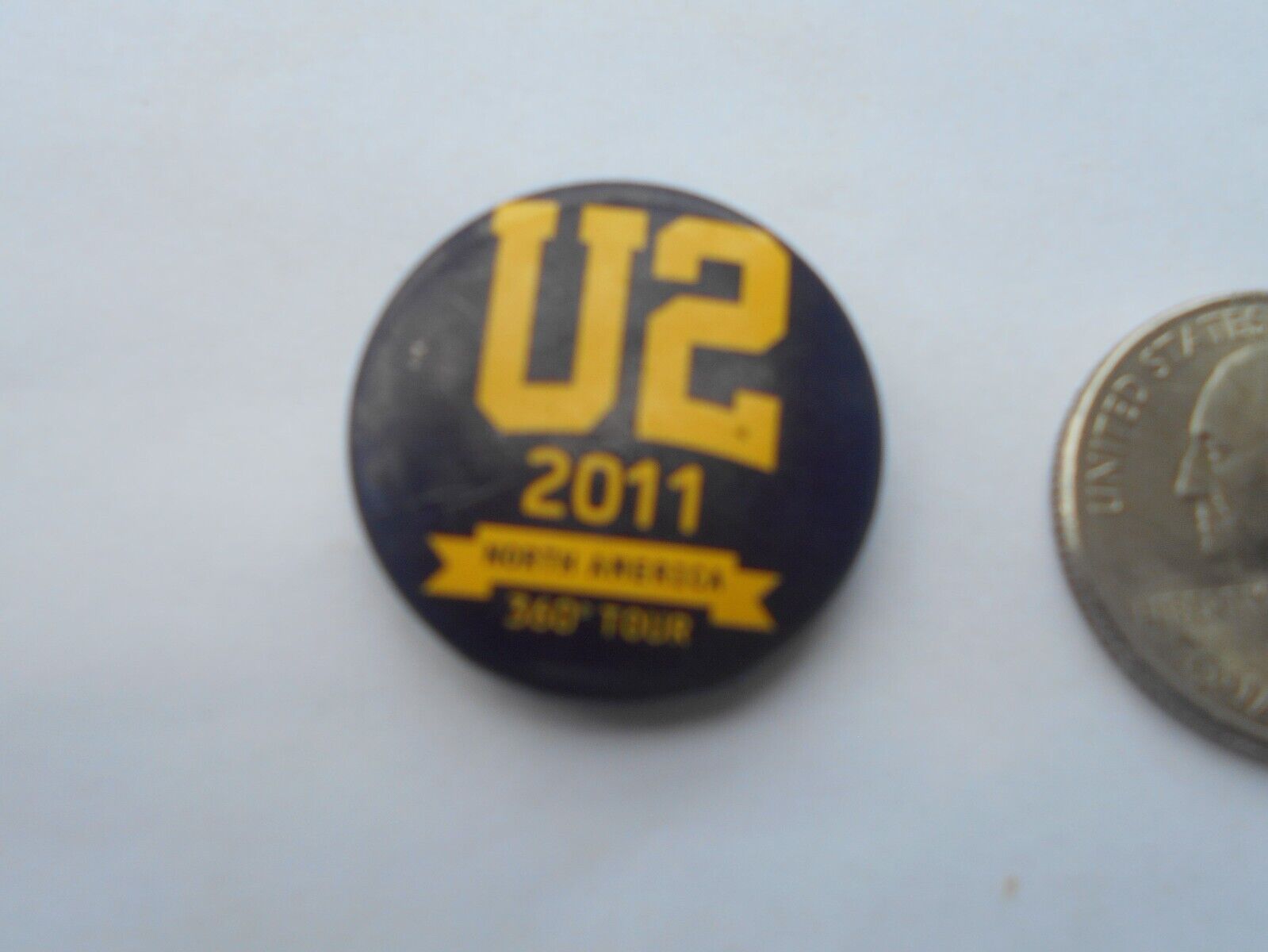 U2 (360 degree tour) 2011 North American Pinback Button