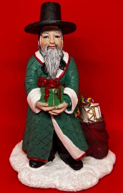 International Santas South Korea Santa Grandfather SC80 Figurine