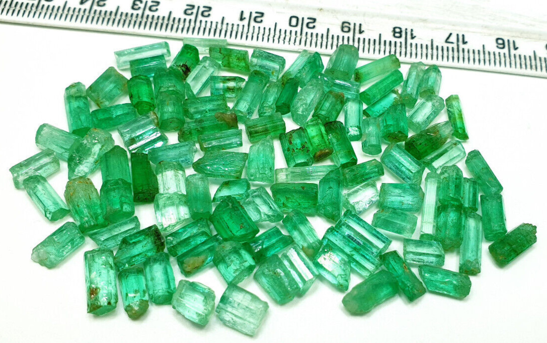 96 Carats Beautiful Natural Color Emerald Crystals Type Very Nice Luster Quality