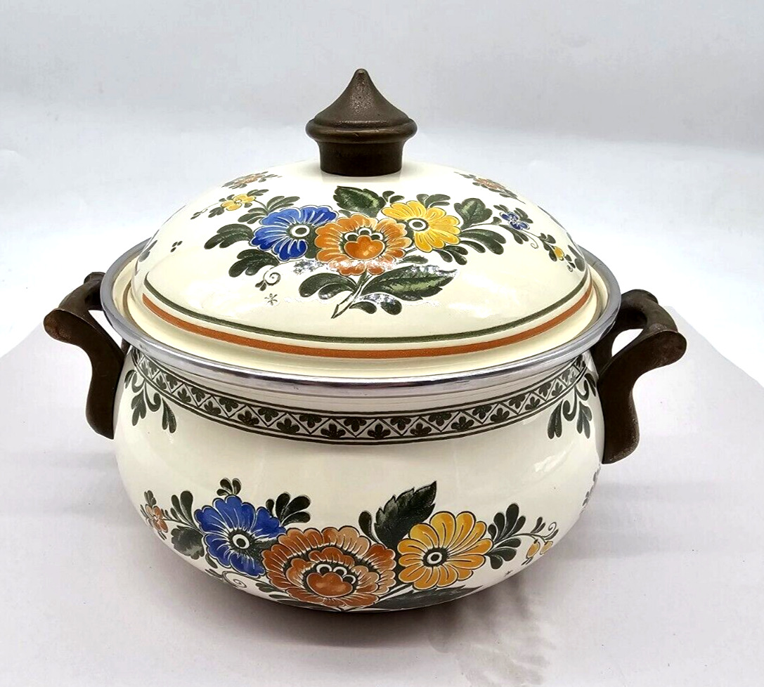 Vintage Asta Germany Enamel Cookware Small Pot 7\