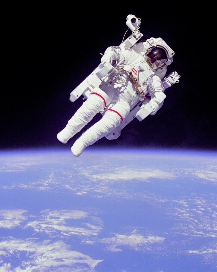 8x10 Color photo Astronaut Bruce McCandless II on a Space Stroll (1984).