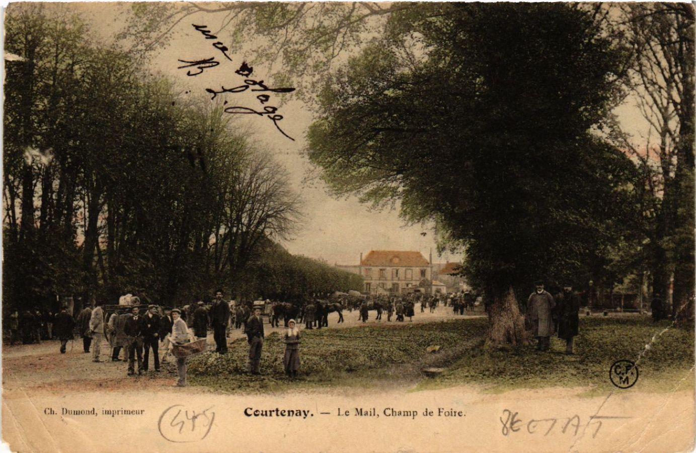 CPA COURTENAY - Le Mail - Fairground (632307)