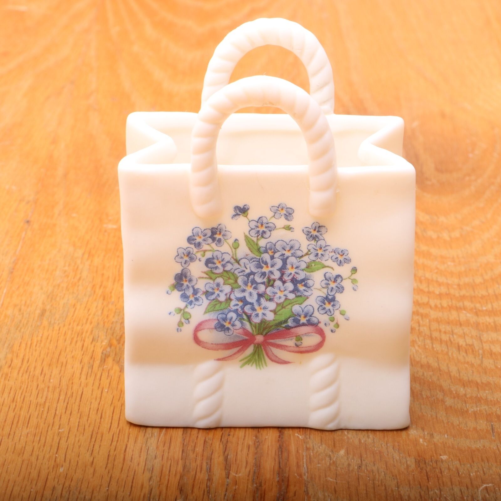 Vintage Floral Pattern Porcelain Gift Bag